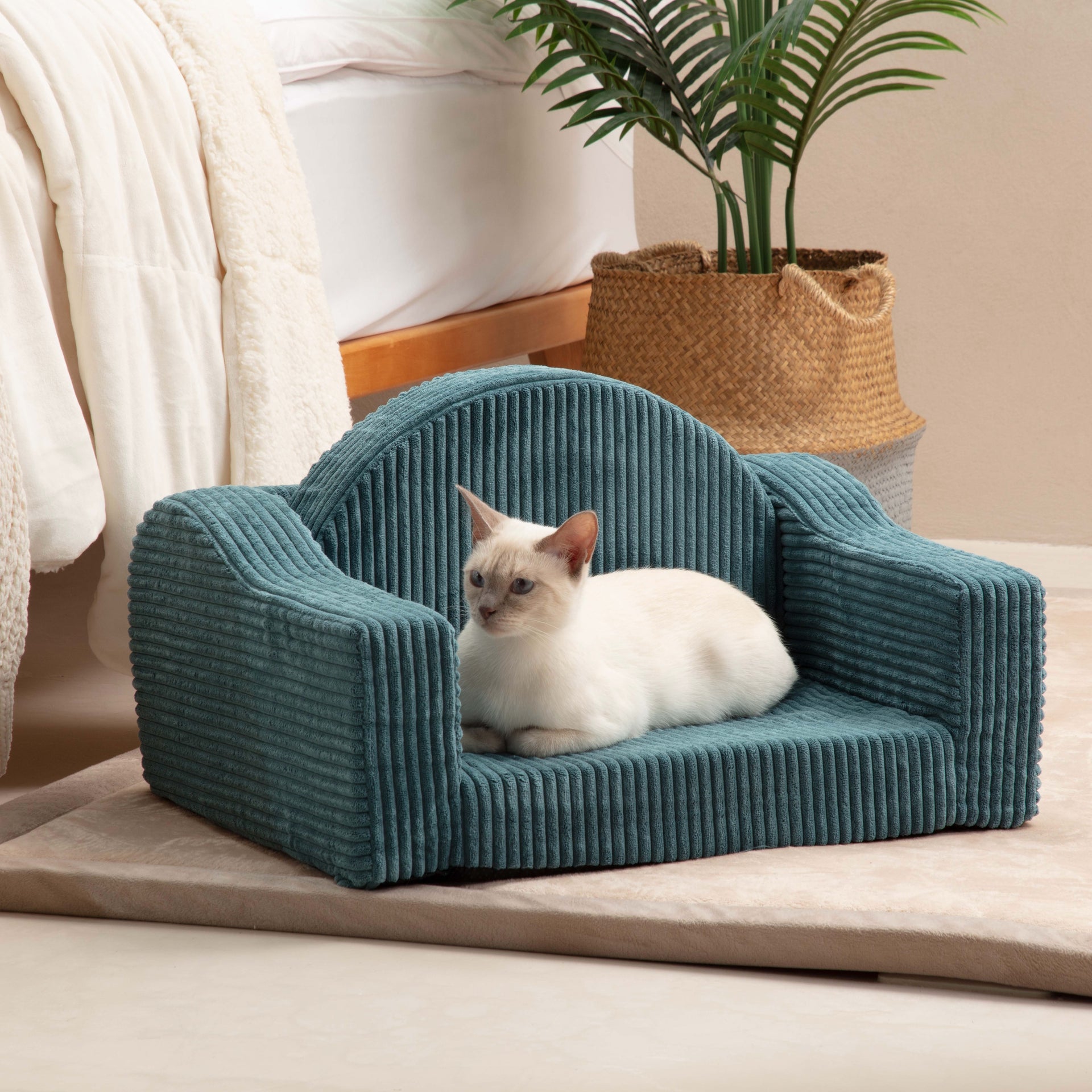 Stripe Cat Sofa